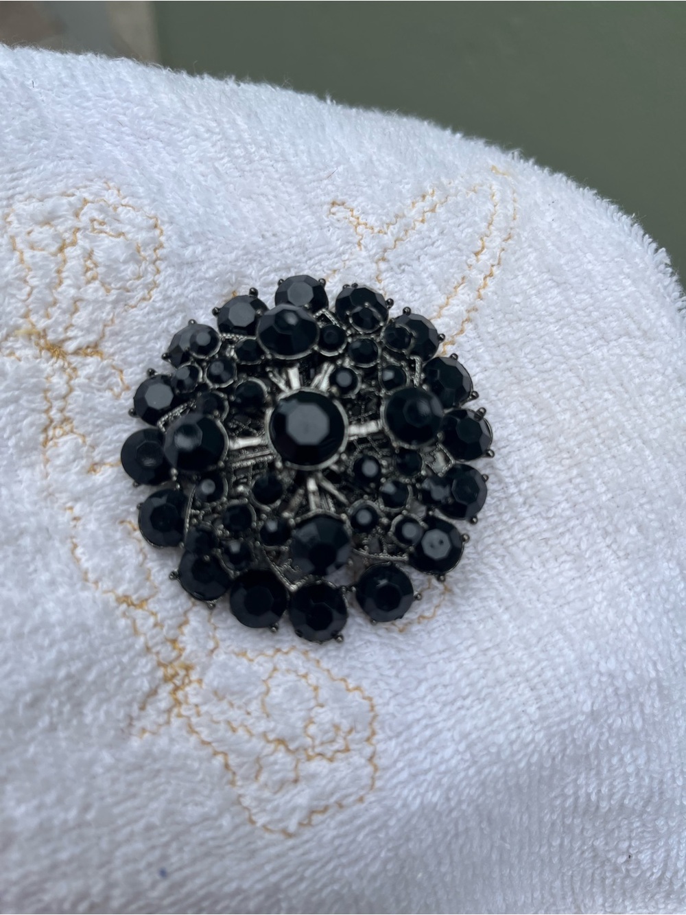 Black Crystal Cluster Brooch - Elegant Women's Jewelry
